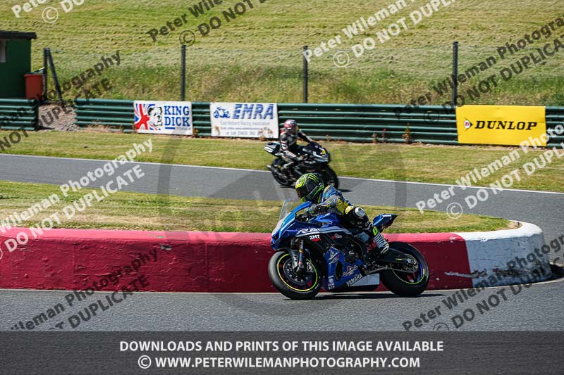 enduro digital images;event digital images;eventdigitalimages;mallory park;mallory park photographs;mallory park trackday;mallory park trackday photographs;no limits trackdays;peter wileman photography;racing digital images;trackday digital images;trackday photos